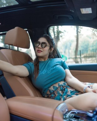 Sultry Companion Escort Jiya Barsha Heights +971502558116