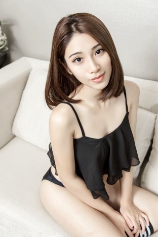New In Town  Japanese Escort Daisy Tecom Feel Free To Contact Me +971523852204