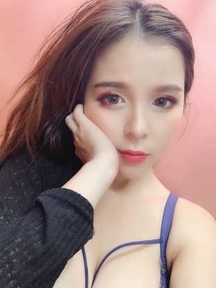 Very Good Looking Asian Escort Lady Flexible Slim Body +971566191889